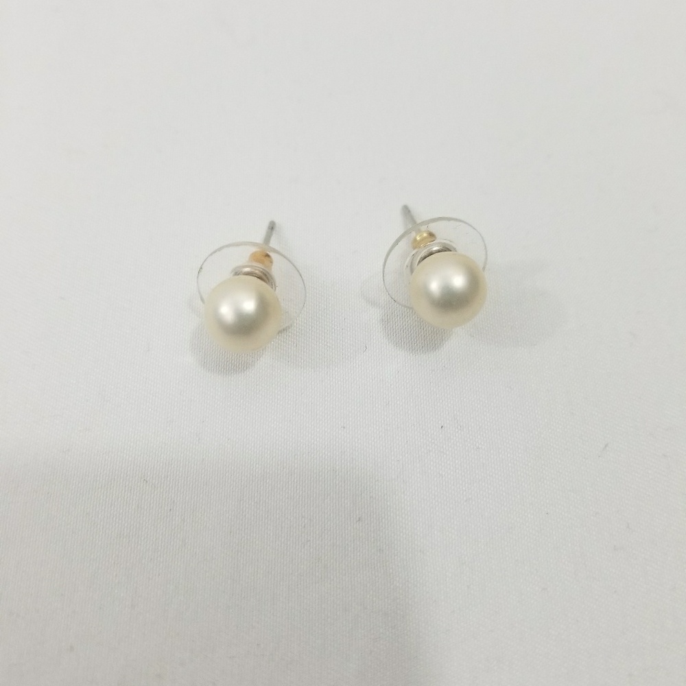 Nordstrom imitation pearl earrings.